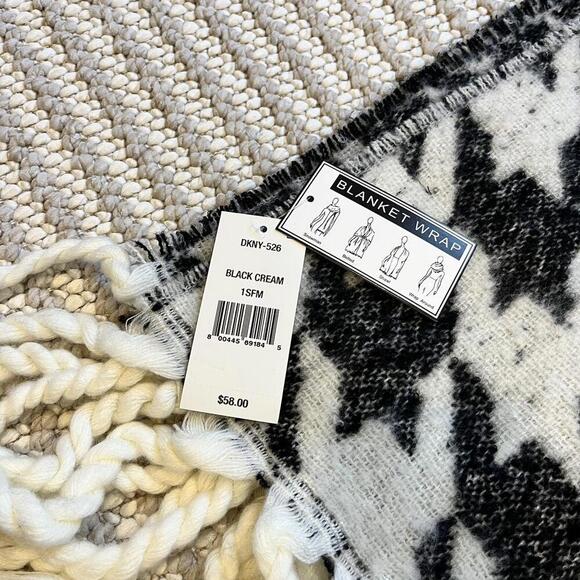 NWT DKNY Houndstooth Blanket Wrap Scarf - Picture 5 of 6